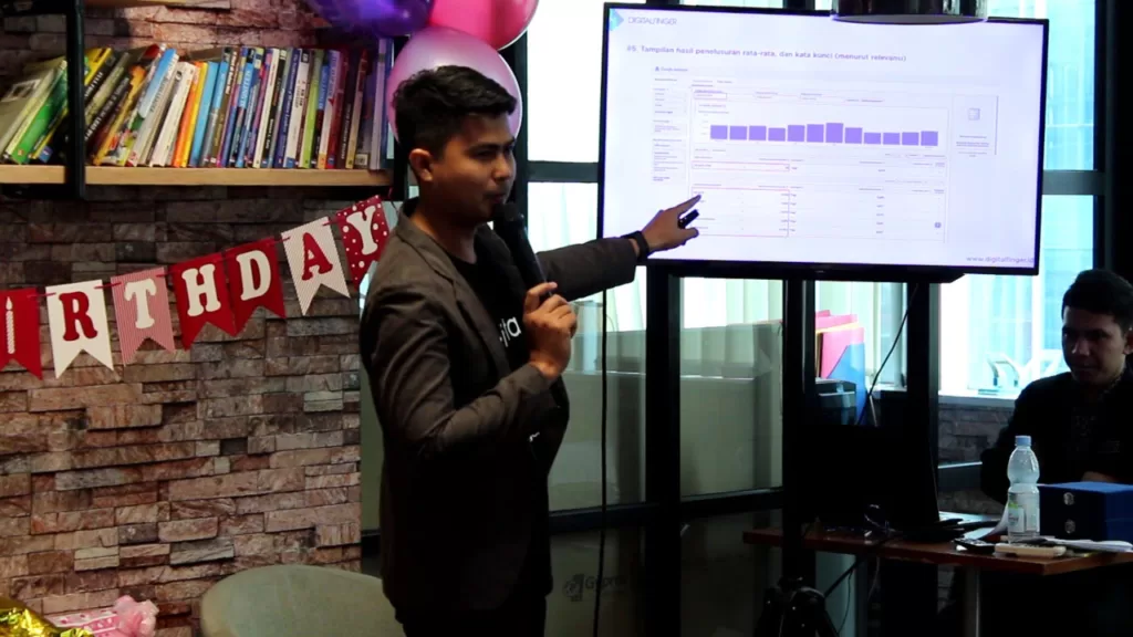 Coaching SEO Untuk Komunitas Blogger Bersama Coach Rian